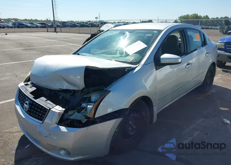 2008 Nissan Sentra 2.0S z USA, uszkodzony, nr VIN 3N1AB61E78L613598